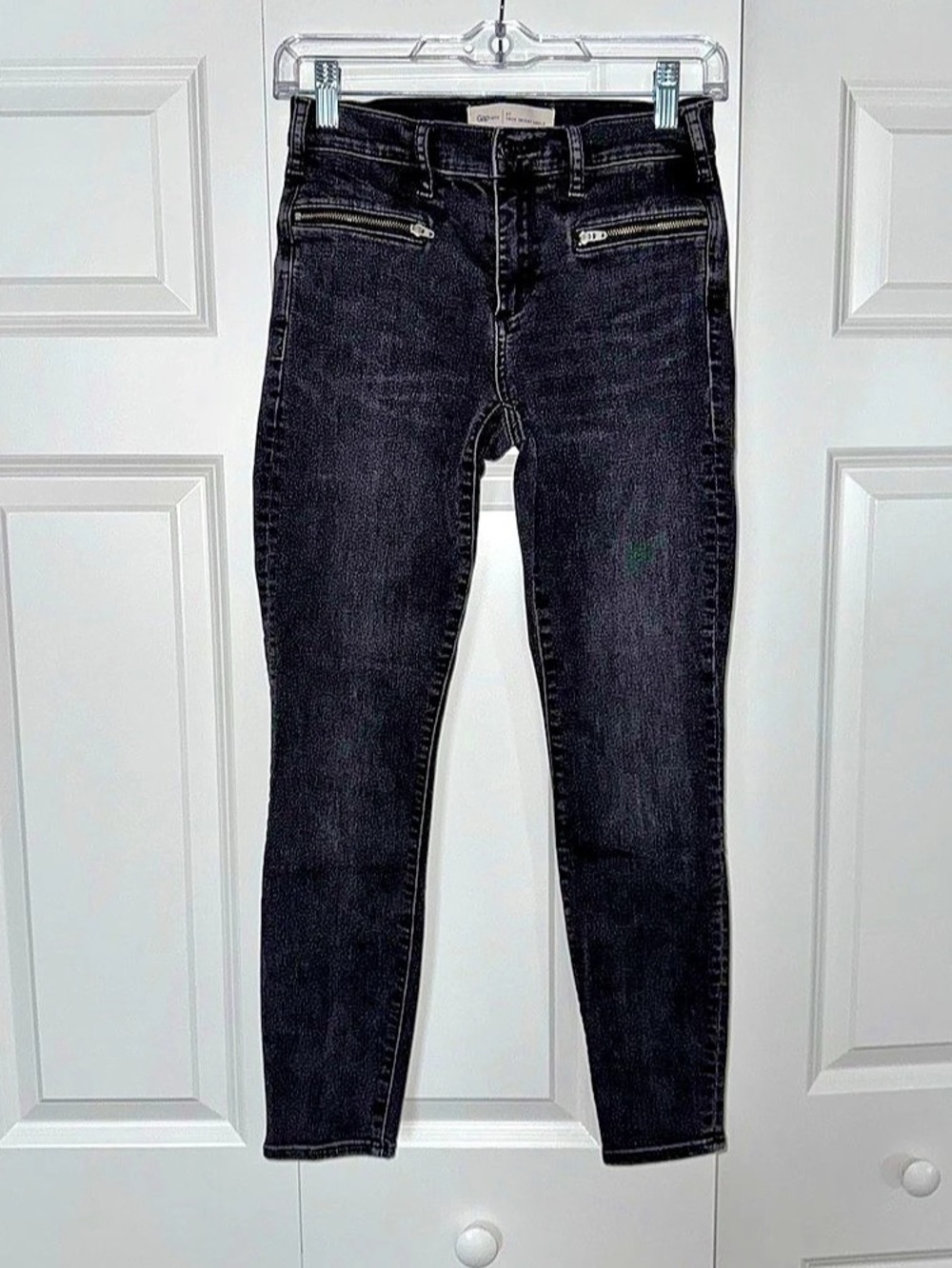 Gap Mid Rise Zip Pocket True Skinny Ankle Jeans Black